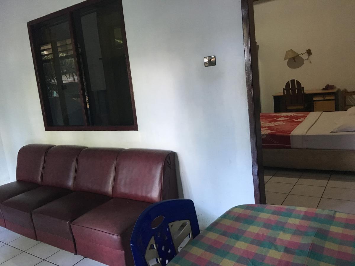 Tamasya Garden Hotel Kotamobagu Bagian luar foto