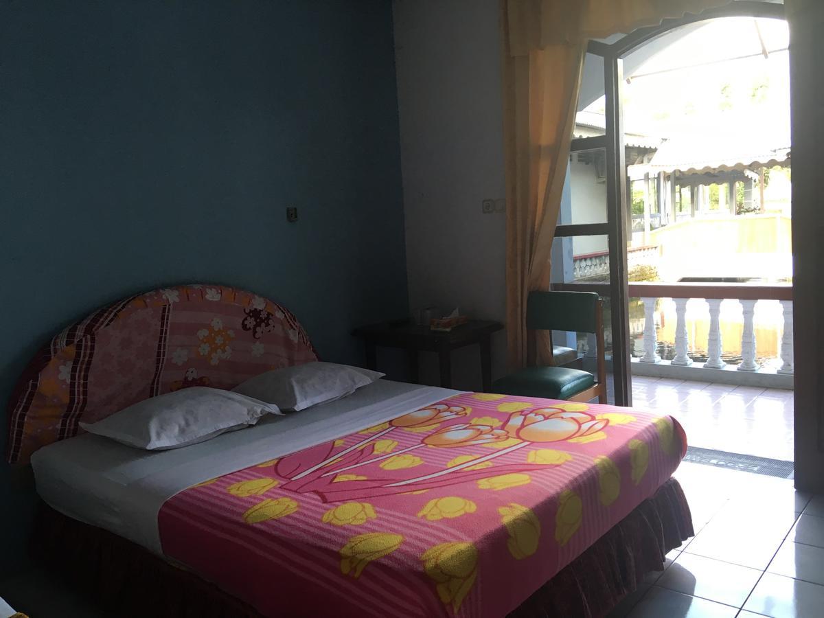 Tamasya Garden Hotel Kotamobagu Bagian luar foto